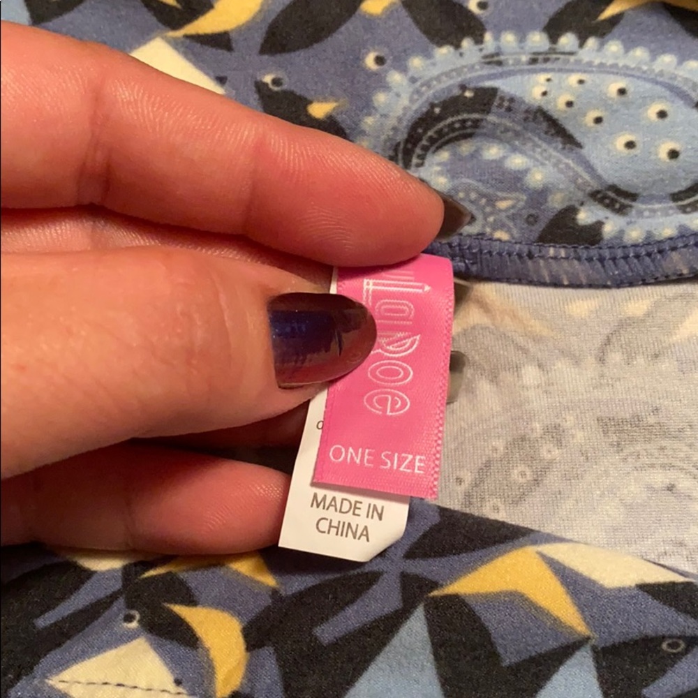 ❎SOLD❎ NEW❣️Lularoe leggings - Picture 3 of 4